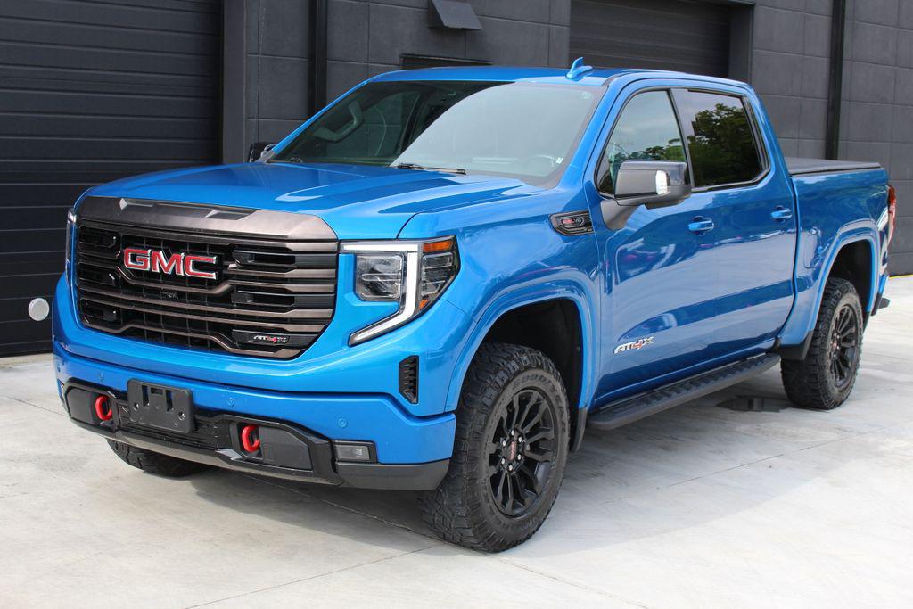 2022 GMC Sierra 4WD Crew Cab Short Box AT4X's photo