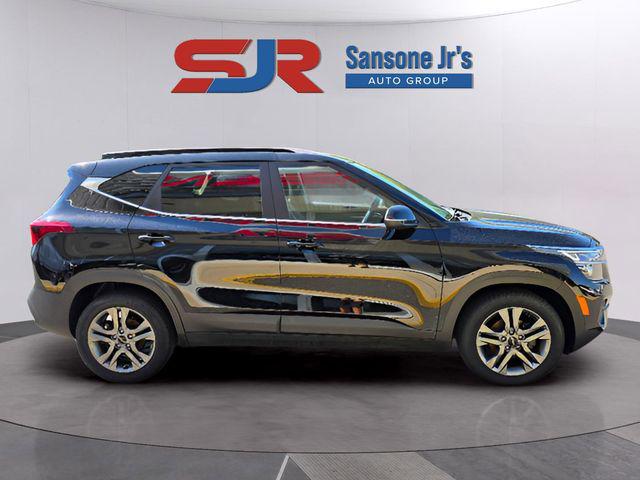 2022 Kia Seltos S