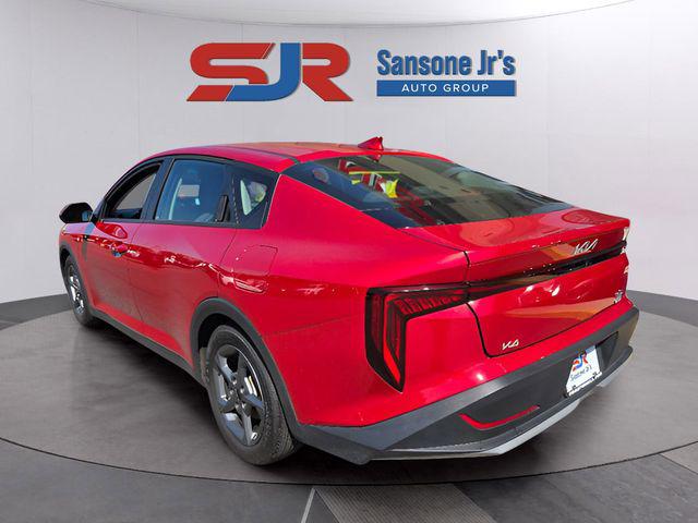 2025 Kia K4 LXS