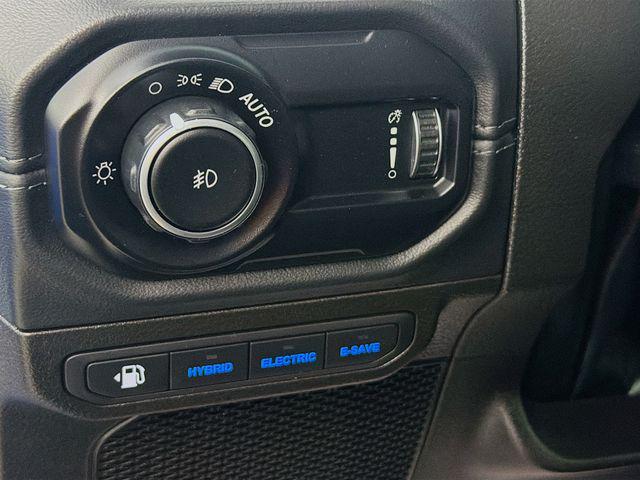 2024 Jeep Wrangler 4xe Sahara 4xe