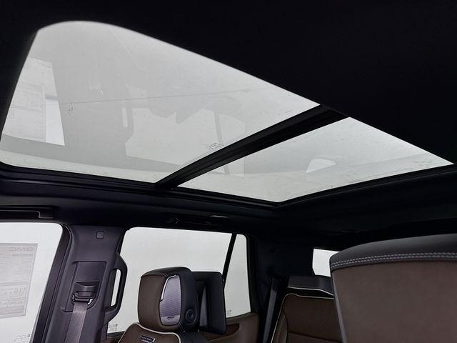 2026 GMC Yukon 4WD Denali Ultimate