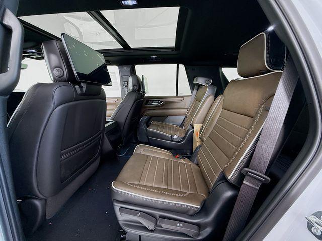 2026 GMC Yukon 4WD Denali Ultimate