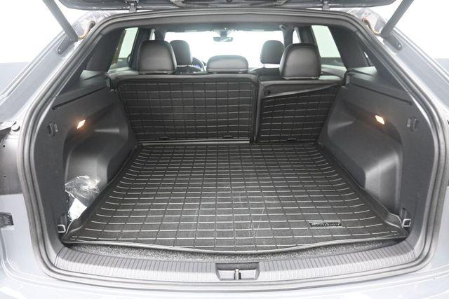 2021 Volkswagen Atlas Cross Sport 3.6L V6 SEL R-Line