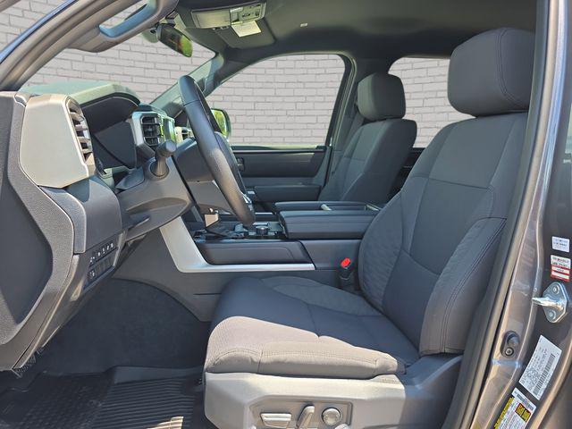 2026 Toyota Tundra SR5 CrewMax 5.5' Bed