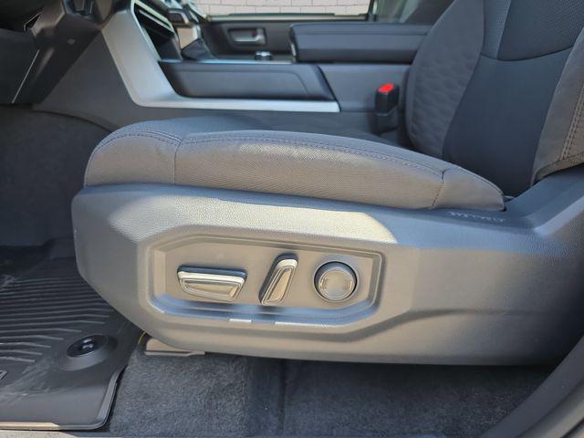 2026 Toyota Tundra SR5 CrewMax 5.5' Bed