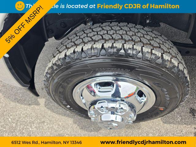 2026 Ram 3500 Tradesman Crew Cab 4x4 8 Box