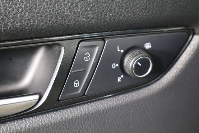 2022 Volkswagen Passat 2.0T R-Line