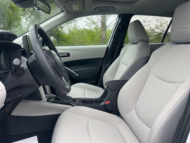 2025 Toyota Corolla Cross LE