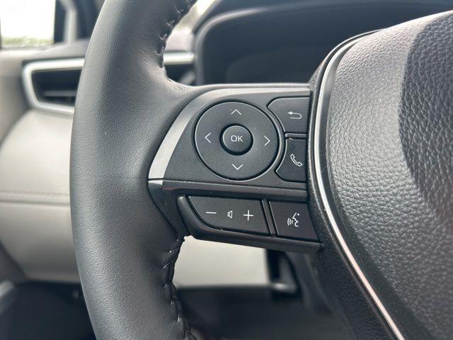2025 Toyota Corolla Cross LE