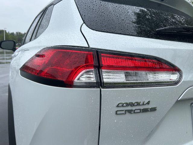 2025 Toyota Corolla Cross LE