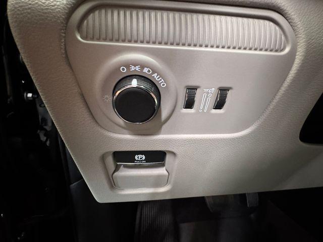 2026 Jeep Grand Wagoneer Unknown