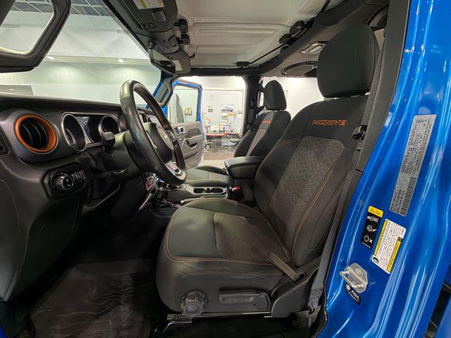2022 Jeep Gladiator Sport