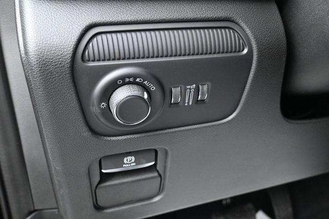 2026 Jeep Grand Wagoneer L Summit Obsidian 4x4
