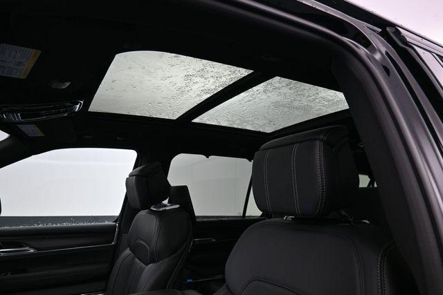 2026 Jeep Grand Wagoneer L Summit Obsidian 4x4