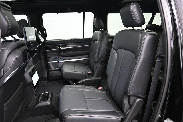 2026 Jeep Grand Wagoneer L Summit Obsidian 4x4
