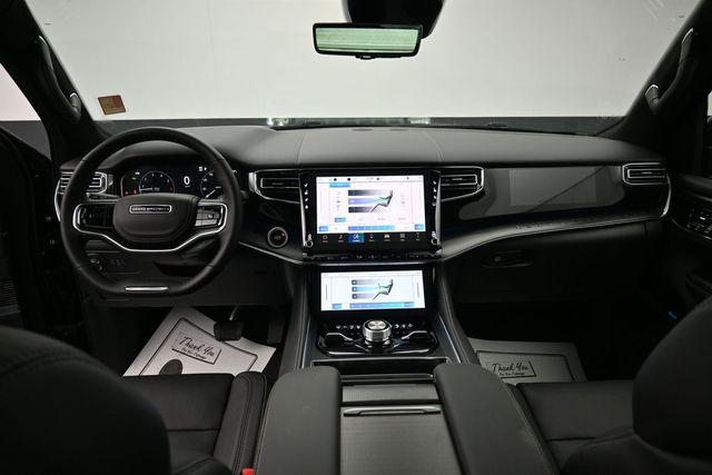 2026 Jeep Grand Wagoneer L Summit Obsidian 4x4