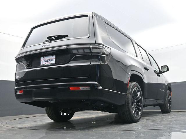 2026 Jeep Grand Wagoneer L Summit Obsidian 4x4