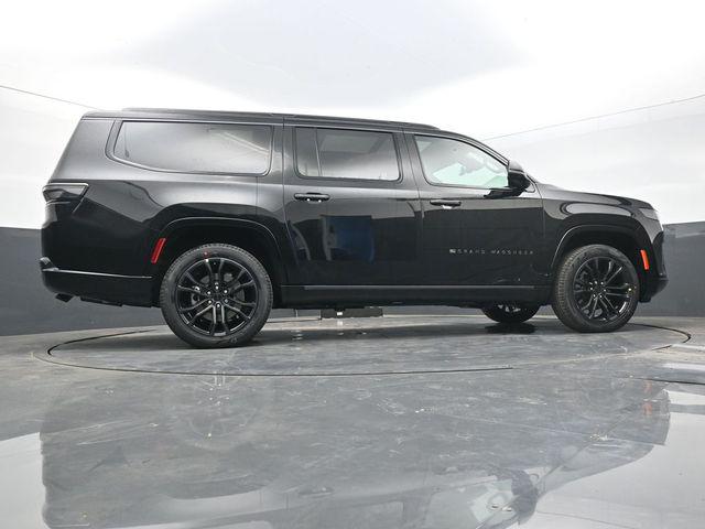 2026 Jeep Grand Wagoneer L Summit Obsidian 4x4