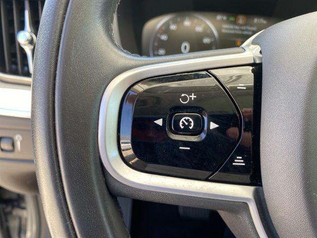 2021 Volvo XC60 T5 Inscription