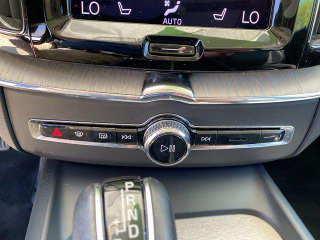 2021 Volvo XC60 T5 Inscription