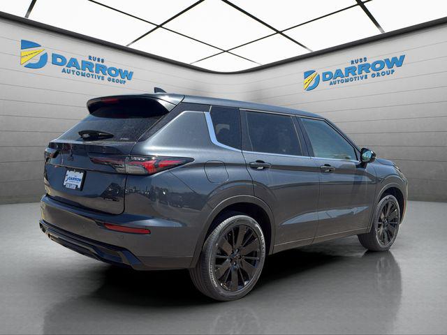 2026 Mitsubishi Outlander LE 1.5T S-AWC