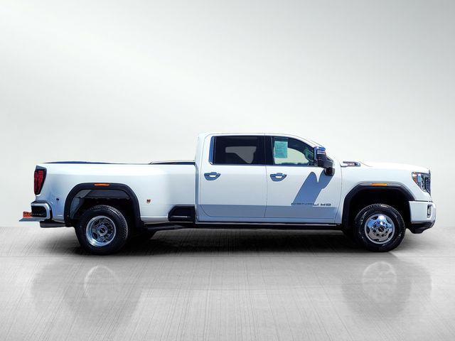 2022 GMC Sierra 3500HD 4WD Crew Cab Long Bed Denali