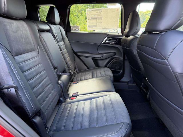 2026 Mitsubishi Outlander LE 1.5T 2WD
