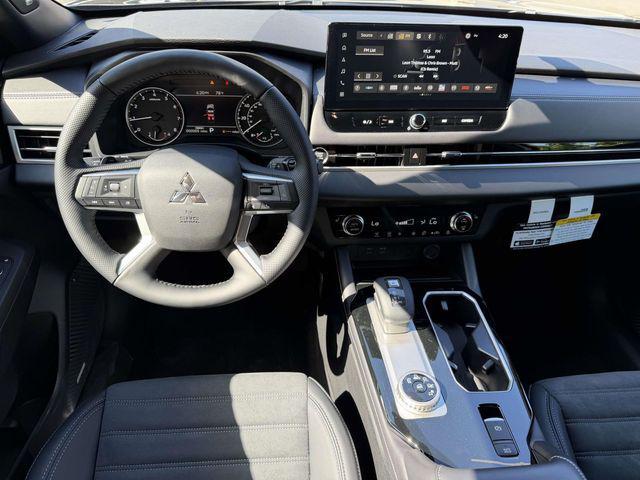 2026 Mitsubishi Outlander LE 1.5T 2WD