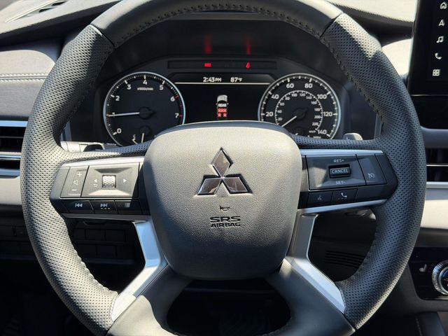 2026 Mitsubishi Outlander LE 1.5T 2WD