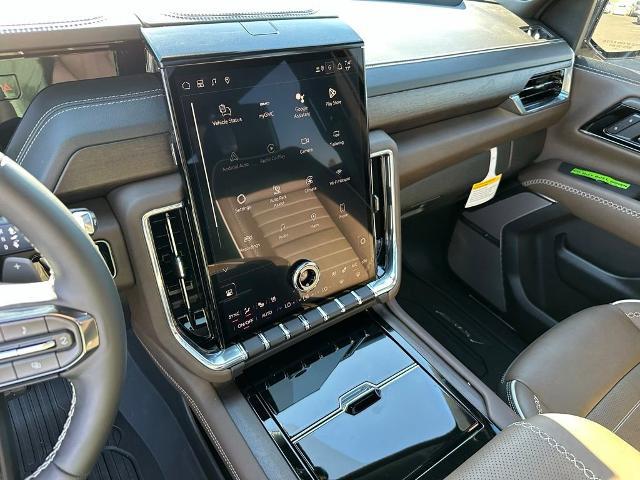 2026 GMC Yukon 4WD Denali Ultimate