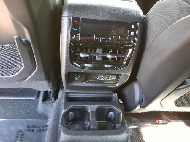 2023 Jeep Grand Cherokee L Overland 4x4