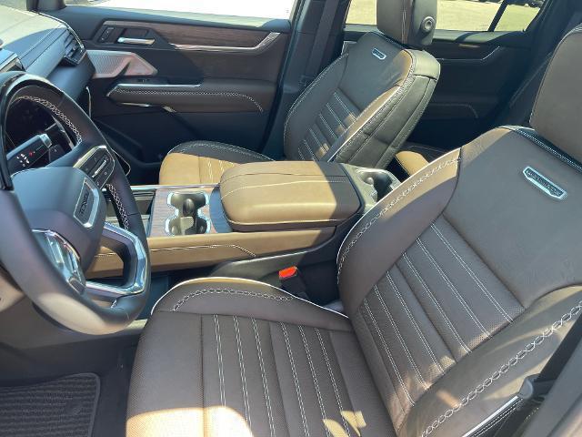 2026 GMC Acadia Denali Ultimate AWD