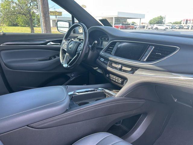 2024 Buick Enclave Essence FWD