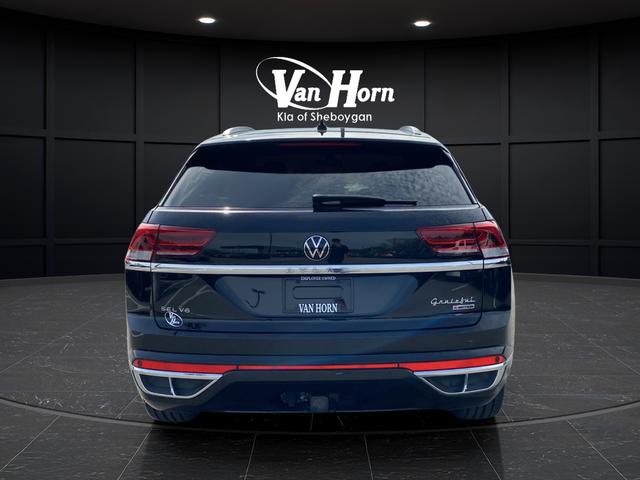 2022 Volkswagen Atlas Cross Sport 3.6L V6 SEL Premium R-Line