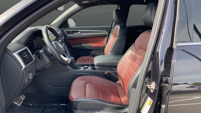 2022 Volkswagen Atlas Cross Sport 3.6L V6 SEL Premium R-Line