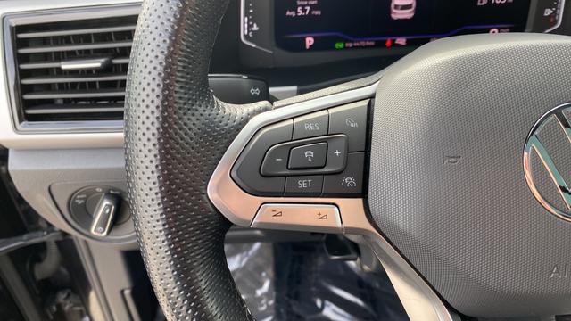 2022 Volkswagen Atlas Cross Sport 3.6L V6 SEL Premium R-Line