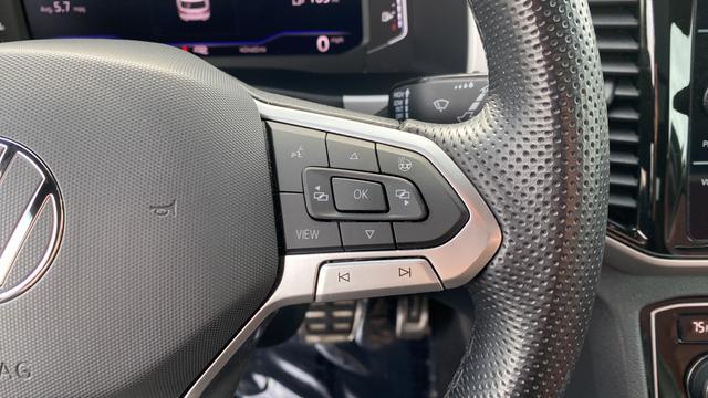 2022 Volkswagen Atlas Cross Sport 3.6L V6 SEL Premium R-Line