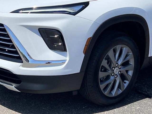 2026 Buick Enclave Preferred FWD