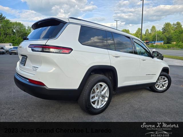 2023 Jeep Grand Cherokee L Laredo 4x4