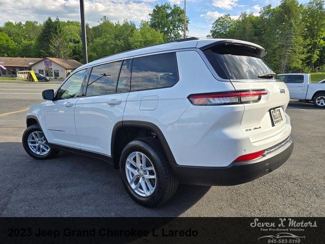 2023 Jeep Grand Cherokee L Laredo 4x4