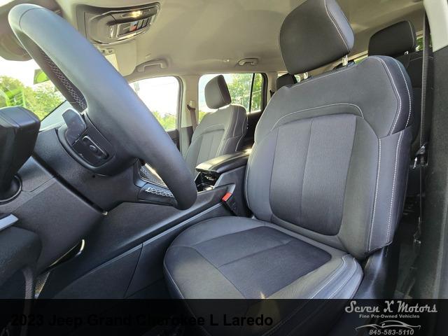 2023 Jeep Grand Cherokee L Laredo 4x4