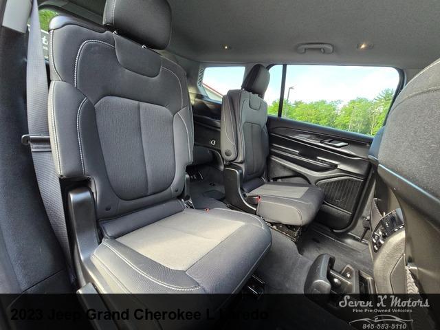 2023 Jeep Grand Cherokee L Laredo 4x4