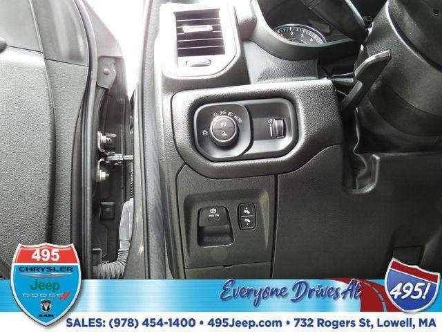 2024 Ram 1500 Big Horn Crew Cab 4x4 57 Box