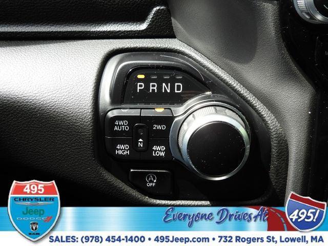 2024 Ram 1500 Big Horn Crew Cab 4x4 57 Box