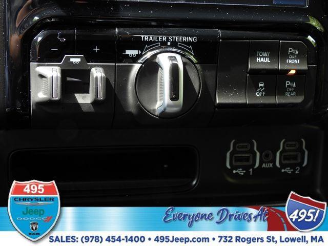 2024 Ram 1500 Big Horn Crew Cab 4x4 57 Box