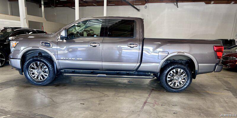 2016 Nissan Titan XD Platinum Reserve Diesel