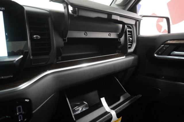 2026 GMC Sierra 1500 Crew Cab, Short Bed, Elevation, RWD