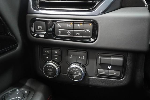 2026 GMC Yukon XL 4WD AT4 Ultimate