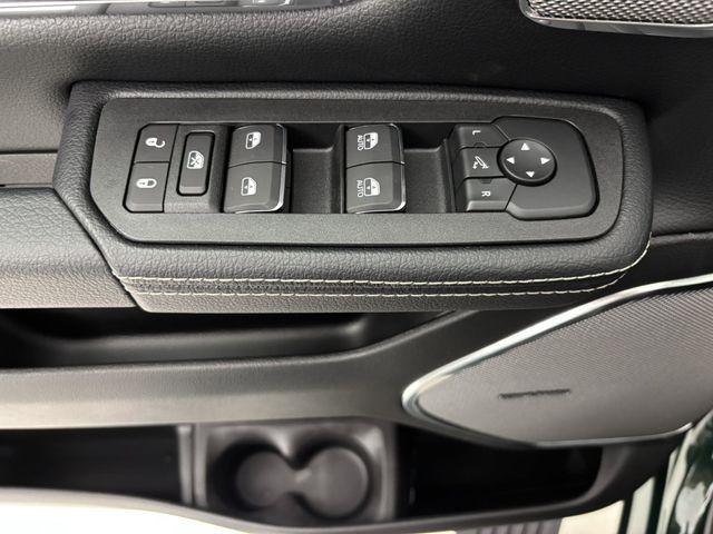2026 Ram 1500 Laramie Crew Cab 4x4 57 Box
