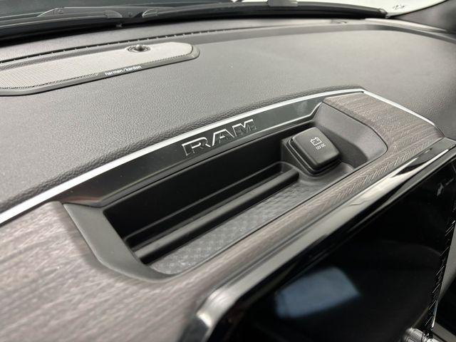 2026 Ram 1500 Laramie Crew Cab 4x4 57 Box